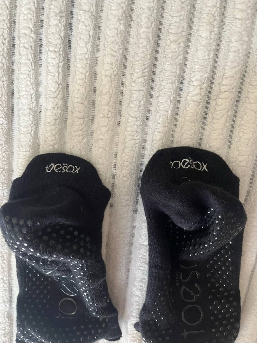 Toesox Grip Half Ballerina Socks